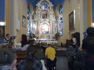 Ks. kierownik odmawia modlitwy…